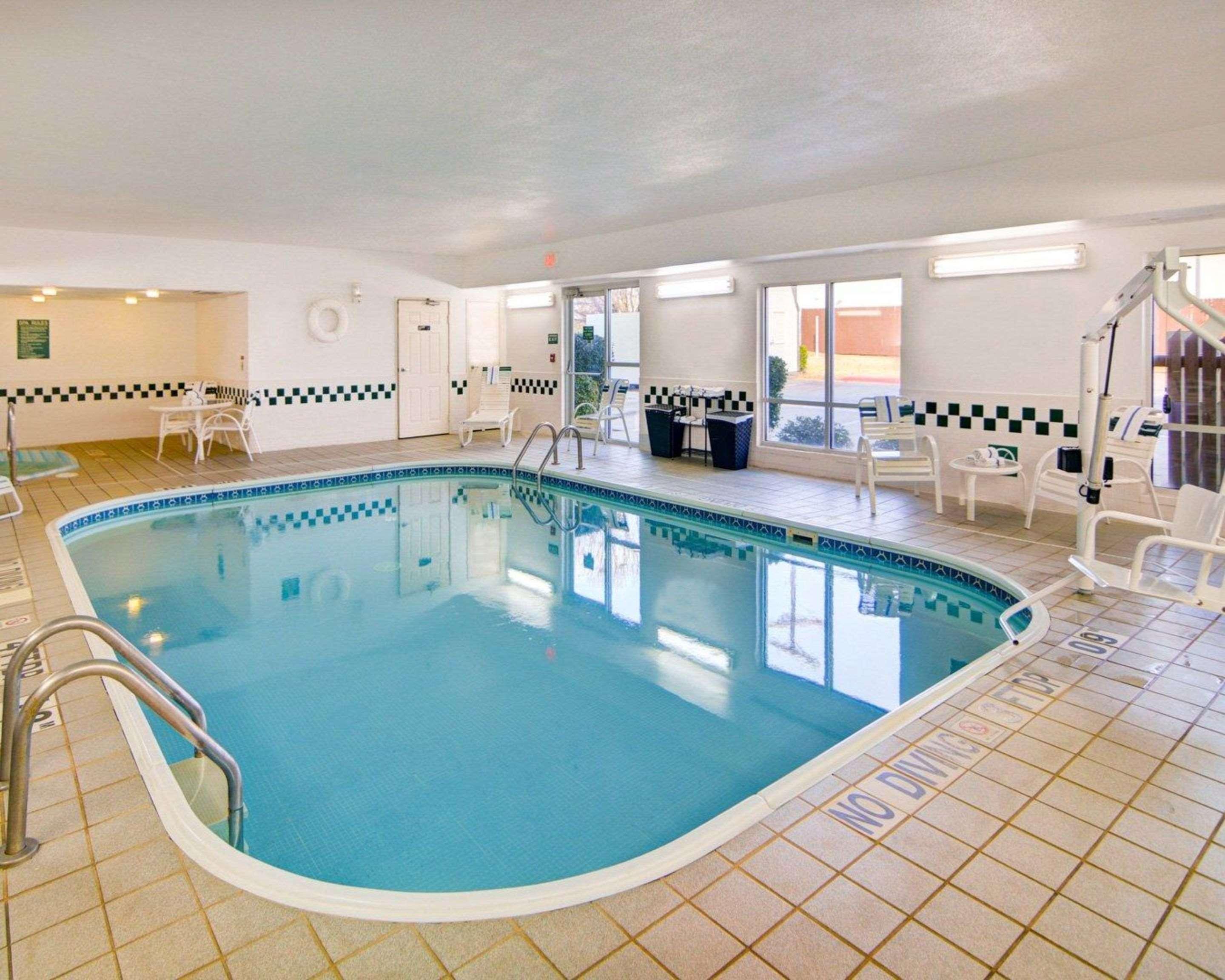 Comfort Suites Longview North Buitenkant foto