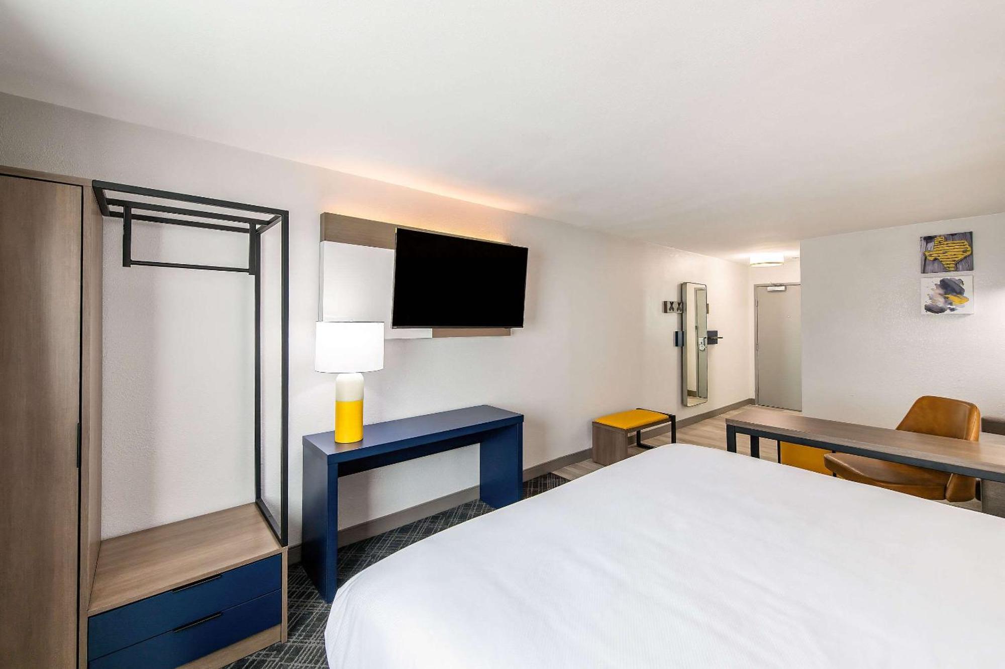 Comfort Suites Longview North Buitenkant foto
