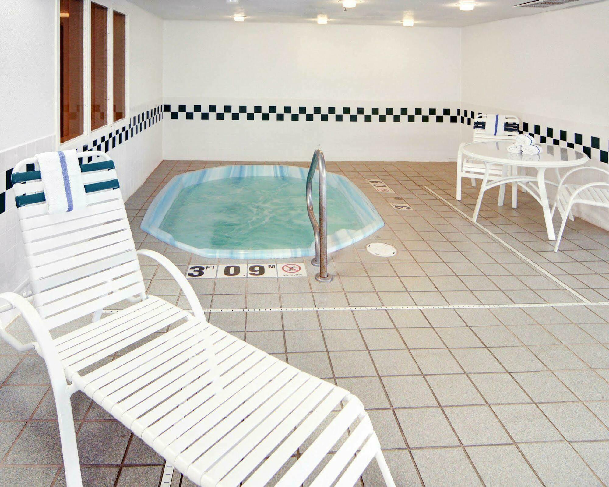 Comfort Suites Longview North Buitenkant foto